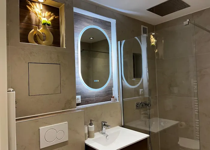 As Mit Balkon Аугсбург