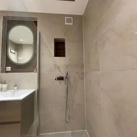 Appartement As Mit Balkon