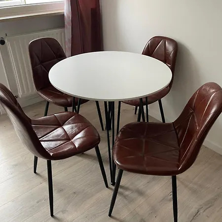 As Mit Balkon アパート *